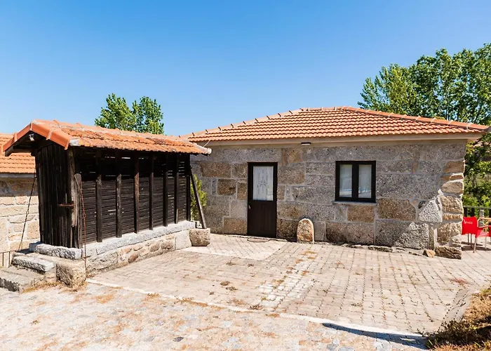 Charming House Fornos + Pool Σπίτι διακοπών *